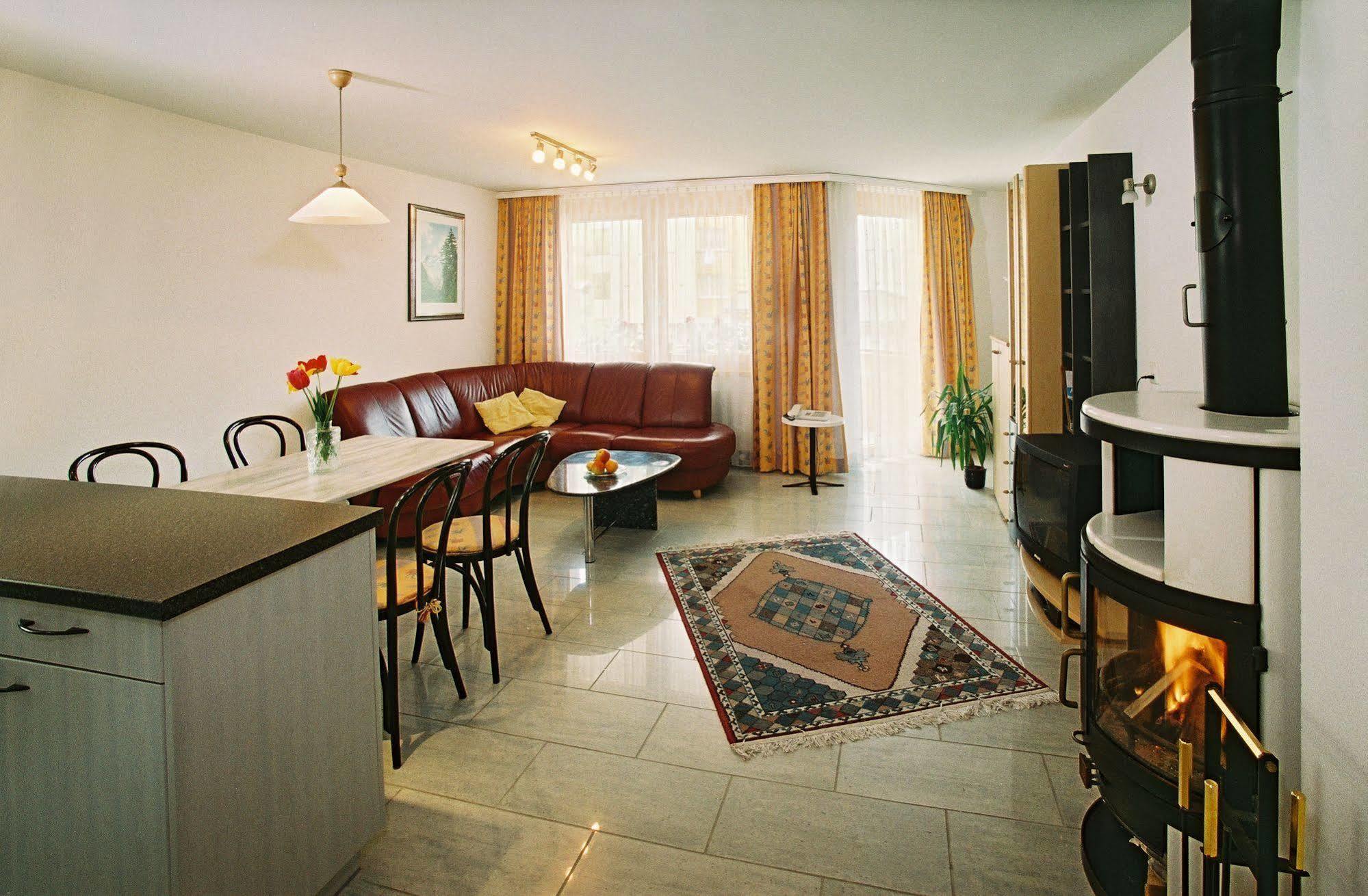 Rubin Apartments Saas-Almagell Exterior foto